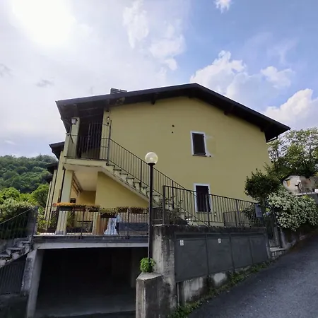 Alloggio Pradella Lejlighed Gravedona